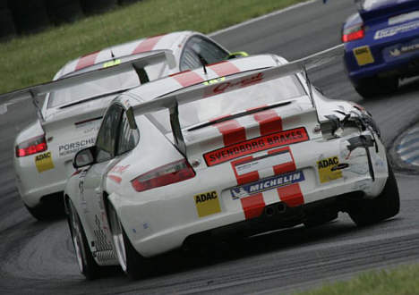 Christoffer Nygaard måtte spare på den skadede Porsche den resterende del af løbet.